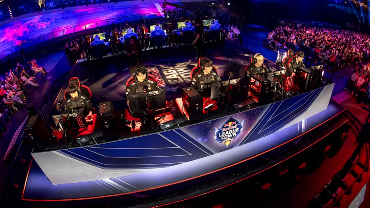 Voice chat giúp kết nối người chơi tốt hơn nhưng cũng đi kèm nhiều rủi ro