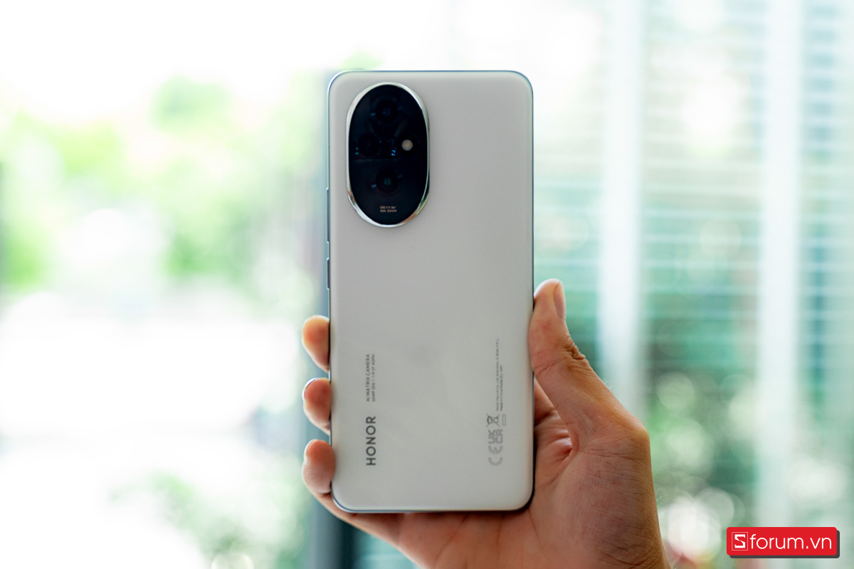 Đánh giá Honor 200