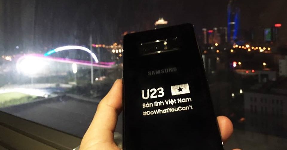 Samsung tặng Galaxy Note8 bản đặc biệt cho thành viên tuyển U23 Việt Nam
