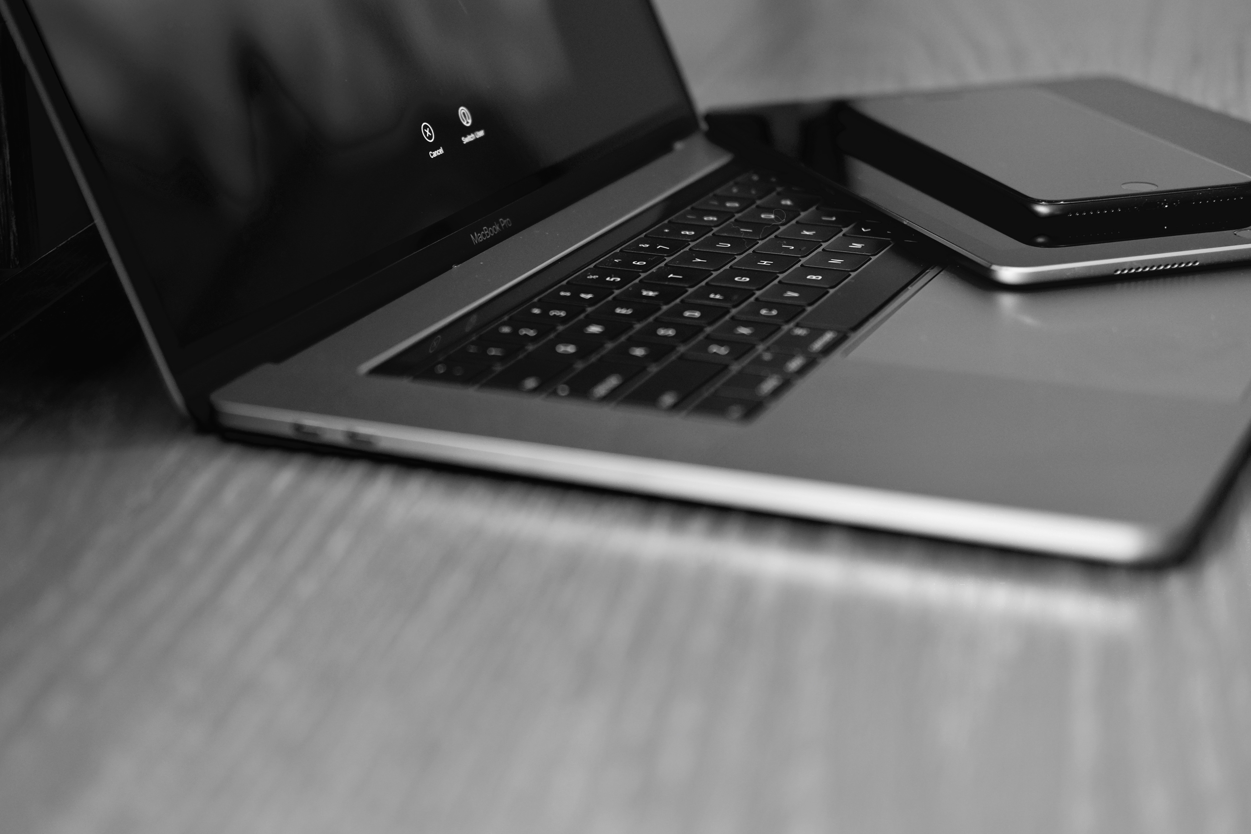 Apple đang lên kế hoạch gộp ứng dụng của iOS và macOS làm một