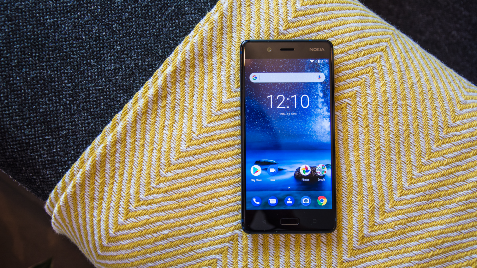 Nokia 8 giảm sốc đón Tết, cháy hàng với giá 8.49 triệu đồng cùng nhiều quà tặng hấp dẫn
