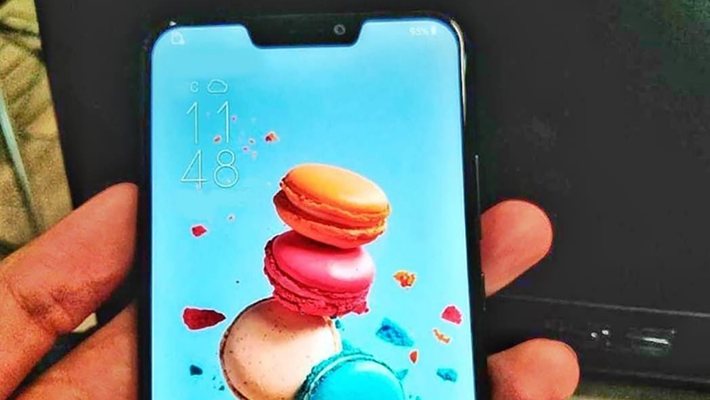 ASUS ZenFone 5 lộ ảnh thực tế, có tai thỏ như iPhone X