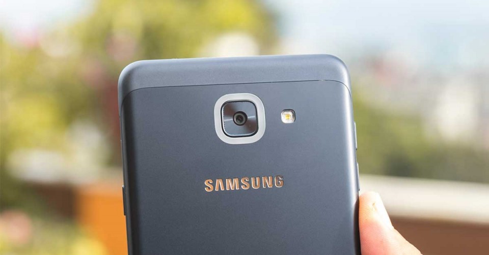 Samsung Galaxy J6 đạt chứng nhận FCC với màn hình vô cực