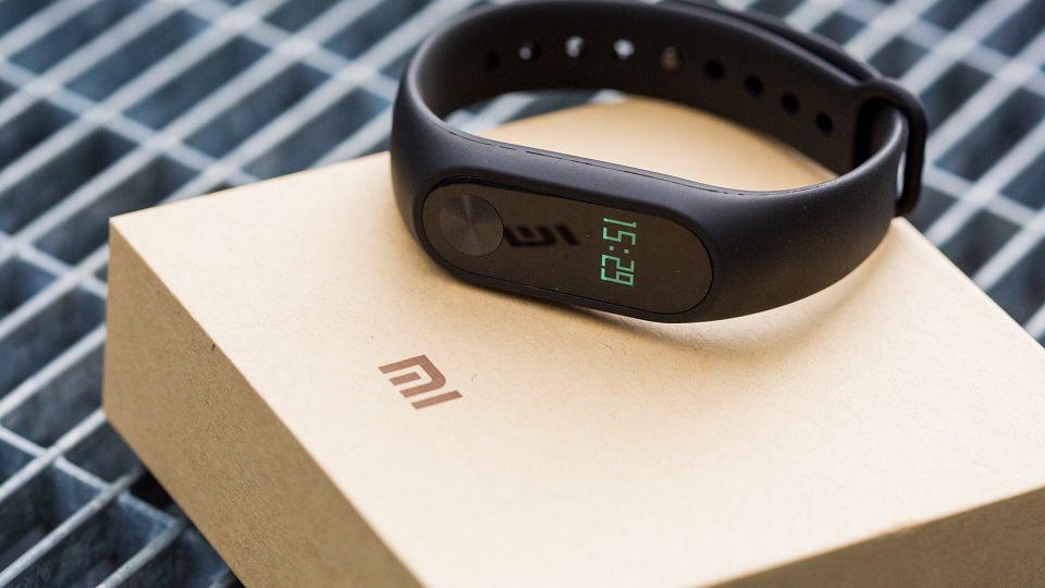 Xiaomi Mi Band 3 lộ giá bán siêu sốc