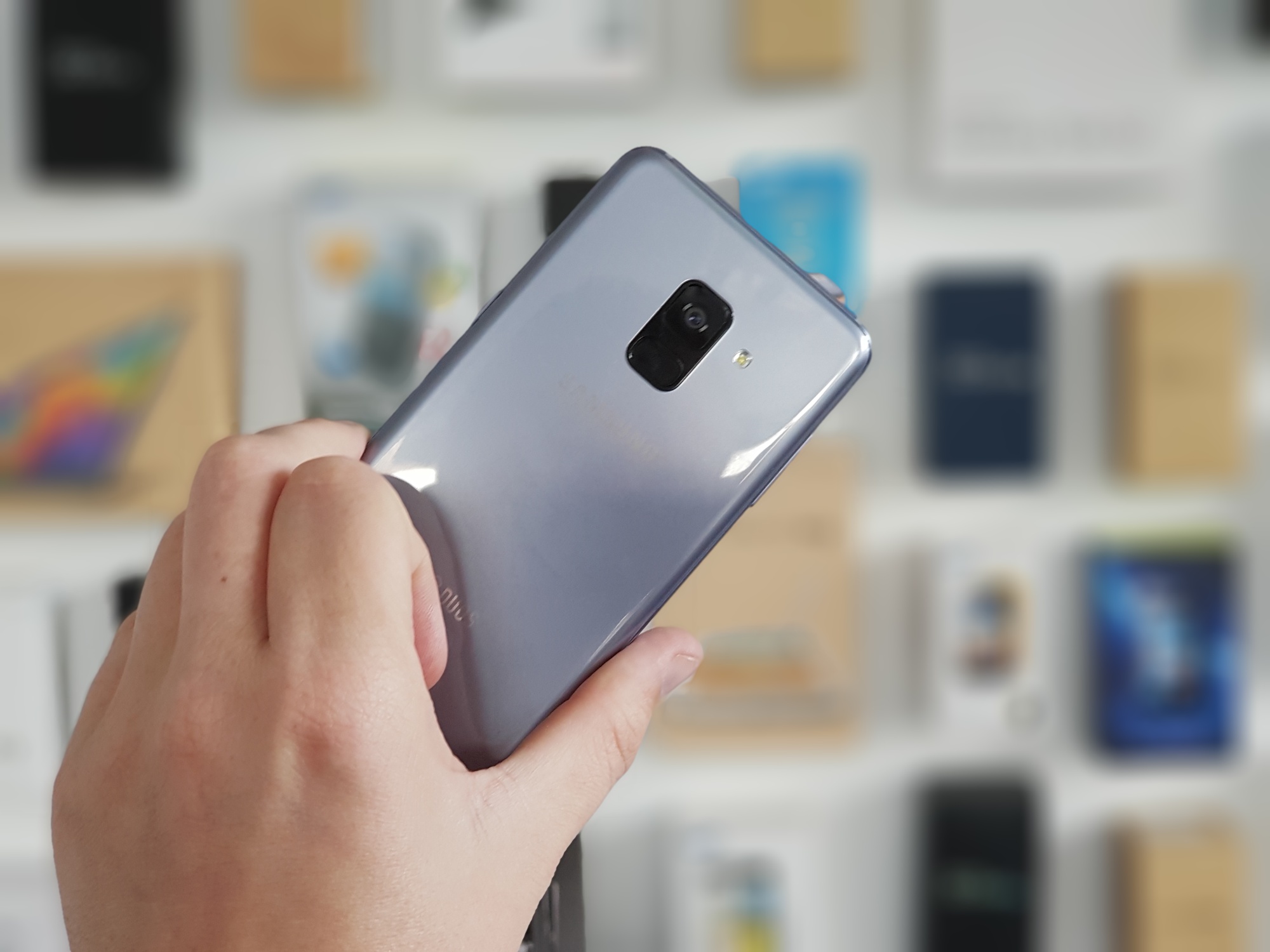 Galaxy A8 Star đạt chứng nhận Wi-Fi, sẵn sàng chờ ngày ra mắt