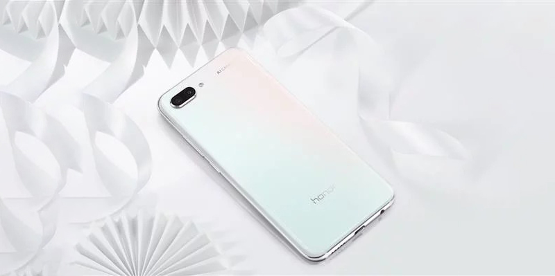 Honor 10 GT sẽ có thêm phiên bản màu hoa Linh Lan tuyệt đẹp