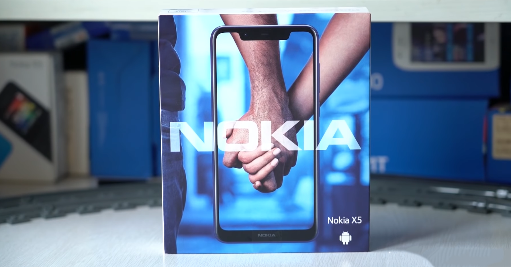 Mở hộp và trên tay Nokia X5: Thiết kế cao cấp, tai thỏ nhỏ hơn, hiệu năng mạnh, giá chỉ 3.5 triệu