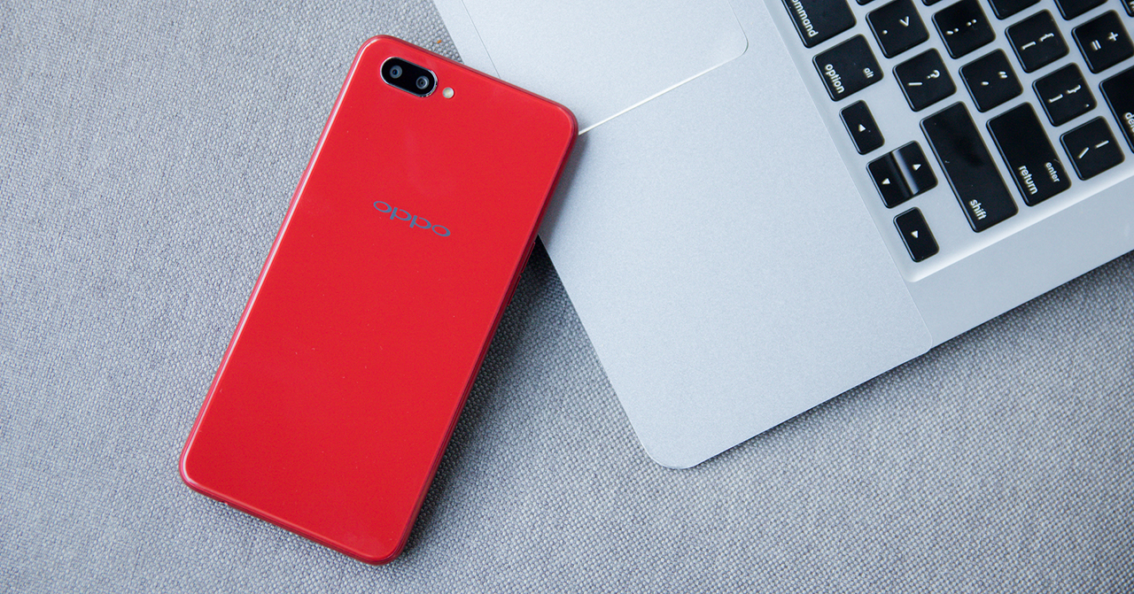 Trên tay và đánh giá nhanh Oppo A3s: Thiết kế đẹp, màn hình tai thỏ, camera kép hiện đại, pin 4230mAh, giá 3.69 triệu đồng