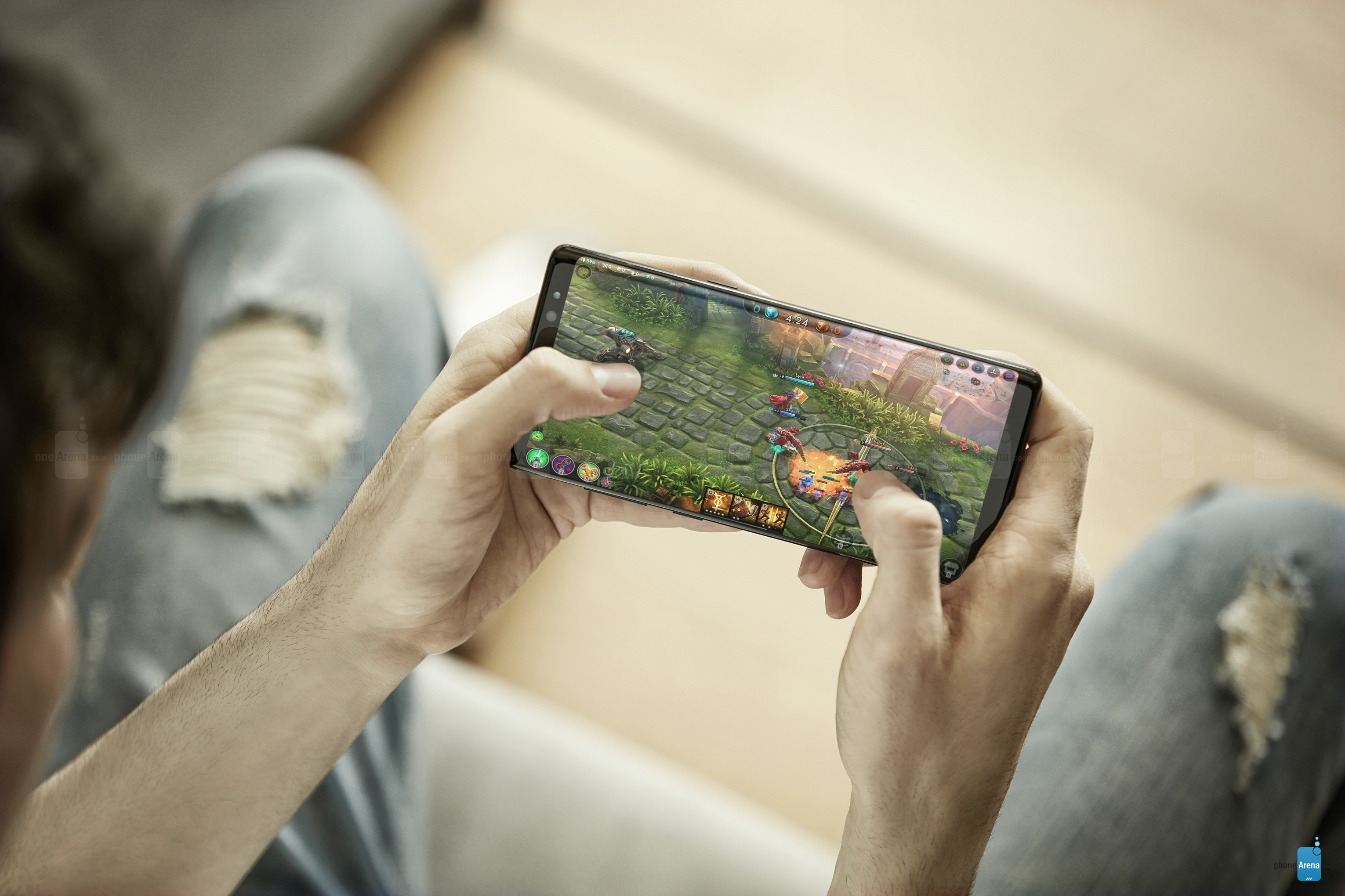 Galaxy Note9 sẽ được tản nhiệt bằng sợi carbon, giúp ích nhiều trong quá trình chơi game?