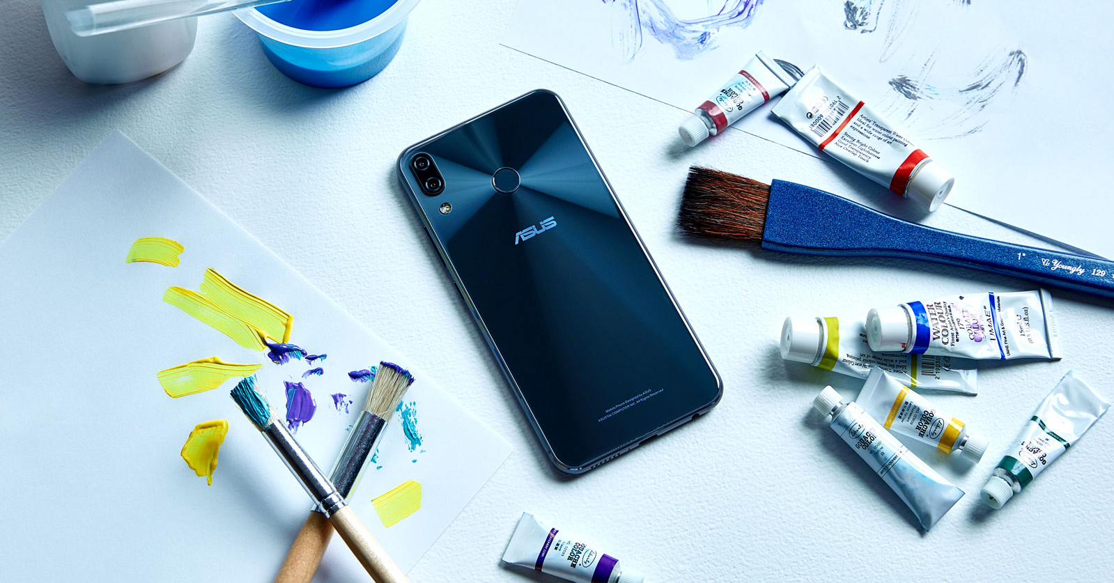 Asus Zenfone 5Z nhận cập nhật mới với nhiều tính năng cho camera, hỗ trợ xuất ảnh RAW