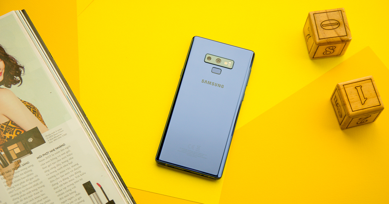 Cận cảnh Galaxy Note9 chính hãng tại VN: Mua bút S Pen được tặng kèm máy, tặng thêm quà 10 triệu