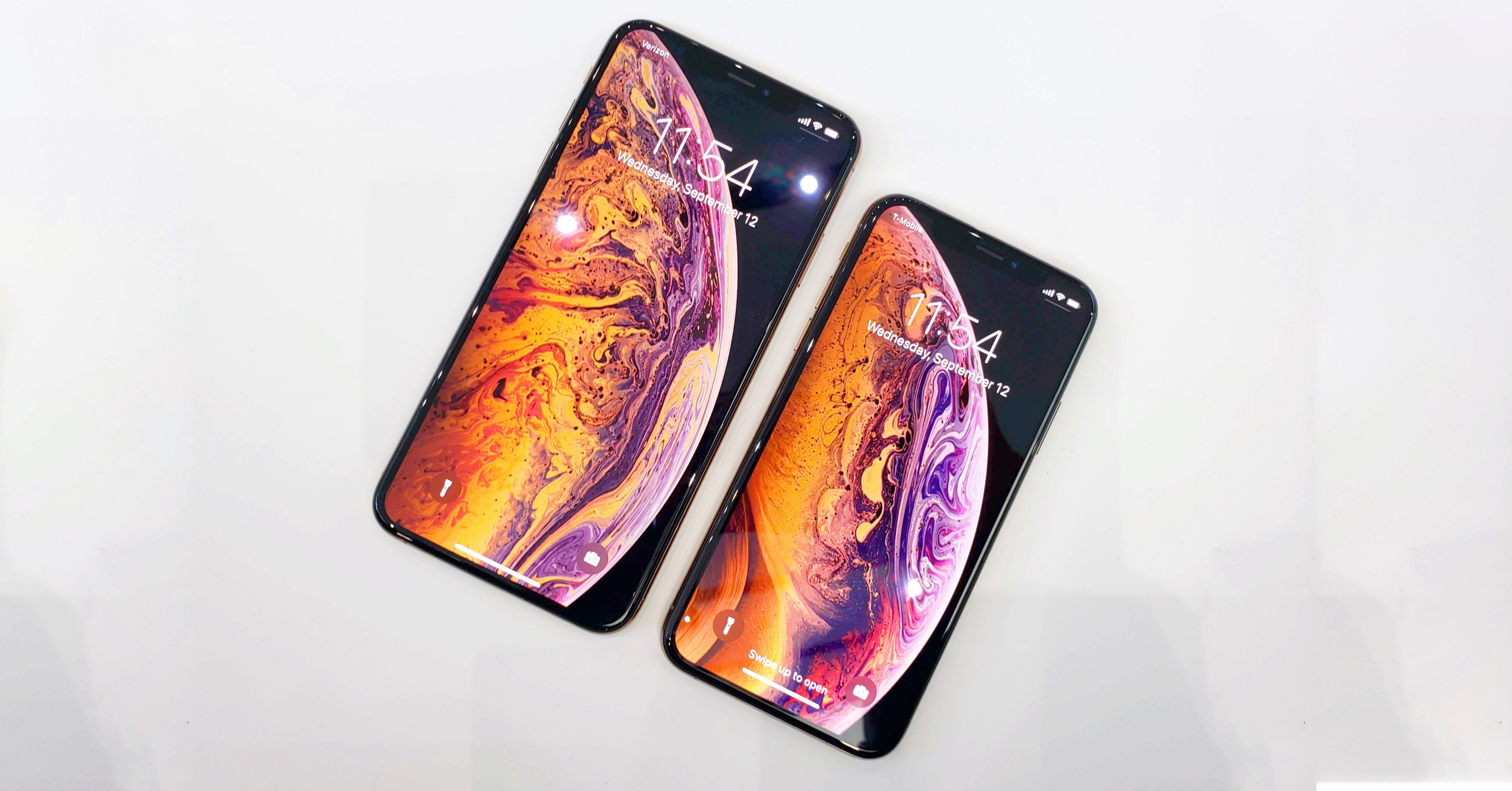 Trên tay iPhone Xs và iPhone Xs Max: Khi mọi thứ trở nên lớn hơn! Trên tay iPhone Xs và iPhone Xs Max: Khi mọi thứ trở nên lớn hơn!