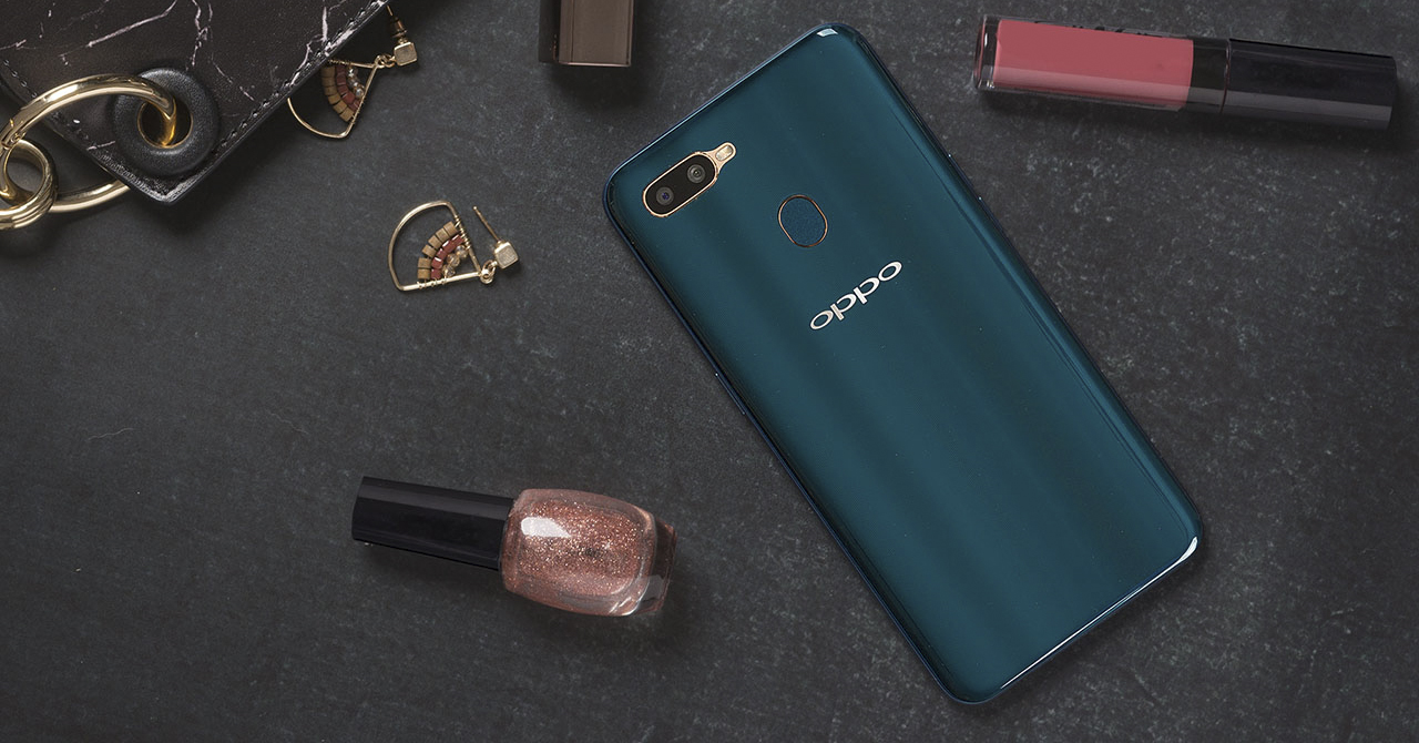 Oppo A7 ra mắt: Màn hình giọt nước, pin lớn 4.230mAh, camera kép, giá 5.9 triệu