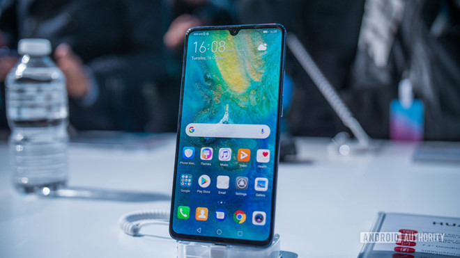 Huawei P Smart 2019 lộ diện: Màn hình giọt nước, Kirin 710, màu Gradient đẹp hút hồn