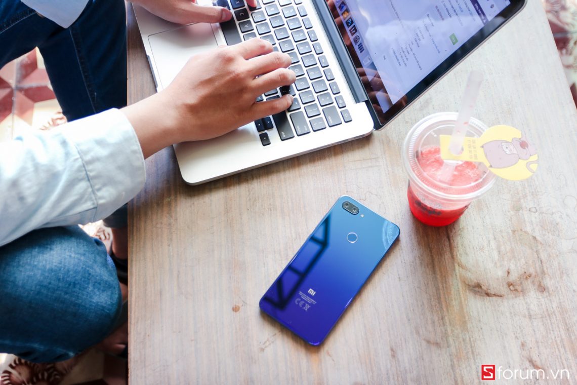 Xiaomi Mi 8 Lite thêm phiên bản RAM 4GB, ROM 128GB, giá 6 triệu đồng