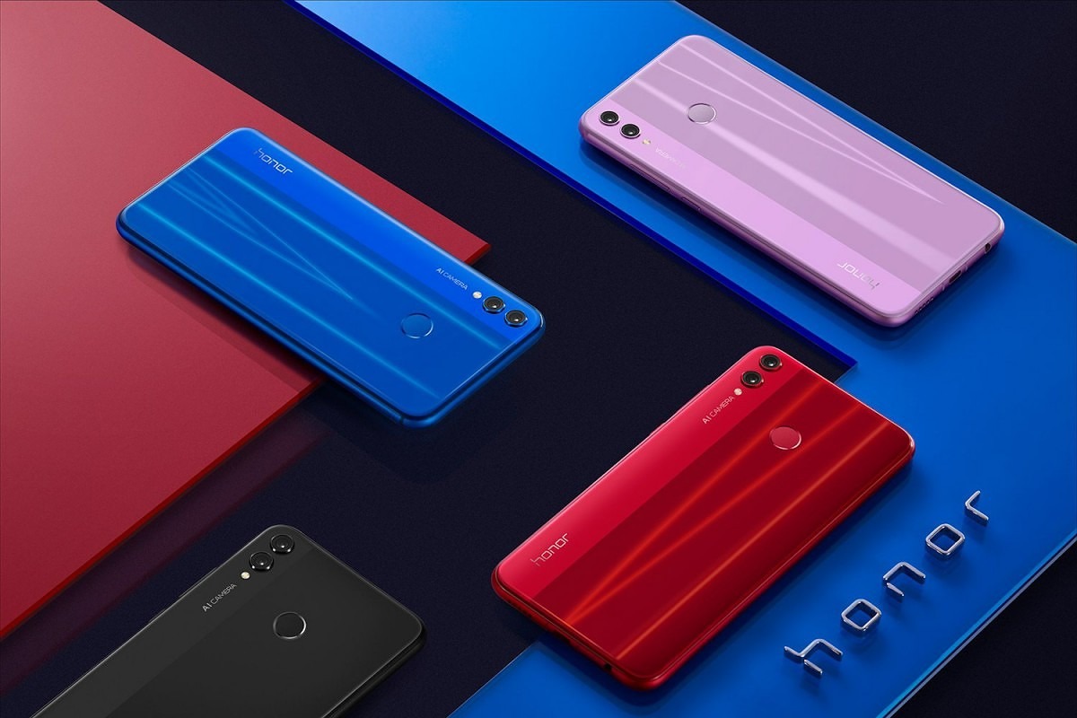 Honor 8X là smartphone bán online chạy nhất trong tháng 10 tại Trung Quốc
