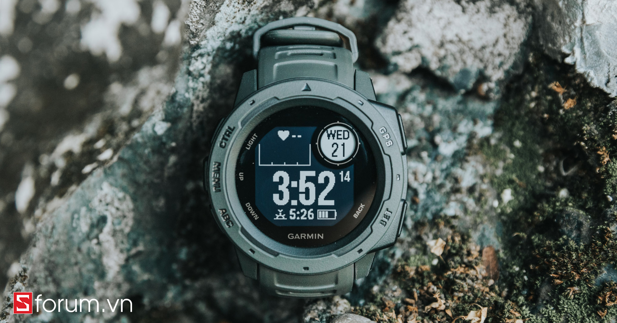 Trên tay Garmin Instinct: Smartwatch nồi đồng cối đá nhưng rất "xịn xò" cùng mức giá cực hời