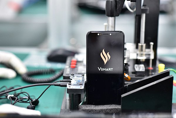 Vingroup sẽ chính thức ra mắt smartphone Việt Vsmart vào ngày 14/12