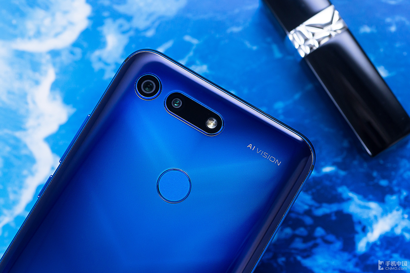 Mổ bụng Honor View 20: Có hệ thống tản nhiệt, màn hình lỗ đục dễ thay thế và sửa chữa