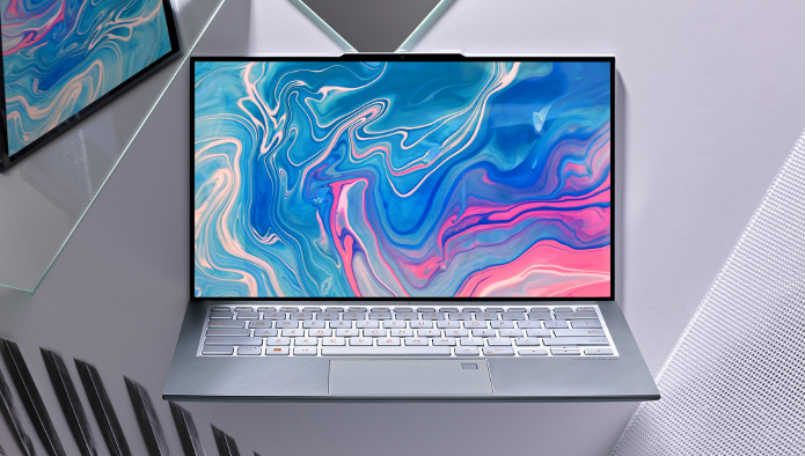 Asus ZenBook S13 ra mắt: Laptop với "tai thỏ" ngược, tỷ lệ màn hình/thân máy đạt 97%, nặng 1Kg Asus ZenBook S13 ra mắt: Laptop với "tai thỏ" ngược, tỷ lệ màn hình/thân máy đạt 97%, nặng 1Kg
