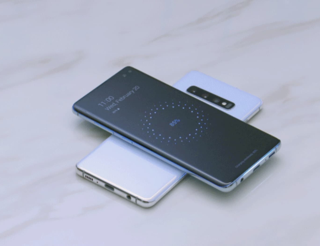 Tính năng sạc ngược không dây của Galaxy S10 sẽ "vô dụng" nếu thiếu điều kiện này