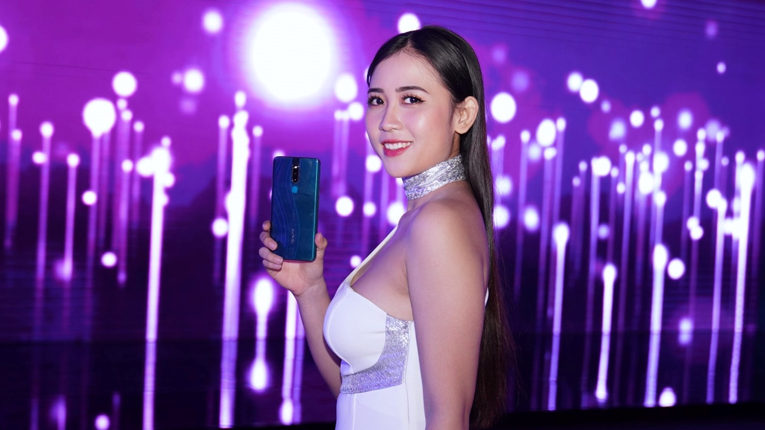 OPPO F11 và F11 Pro chính thức ra mắt tại Việt Nam, giá từ 7.29 triệu đồng