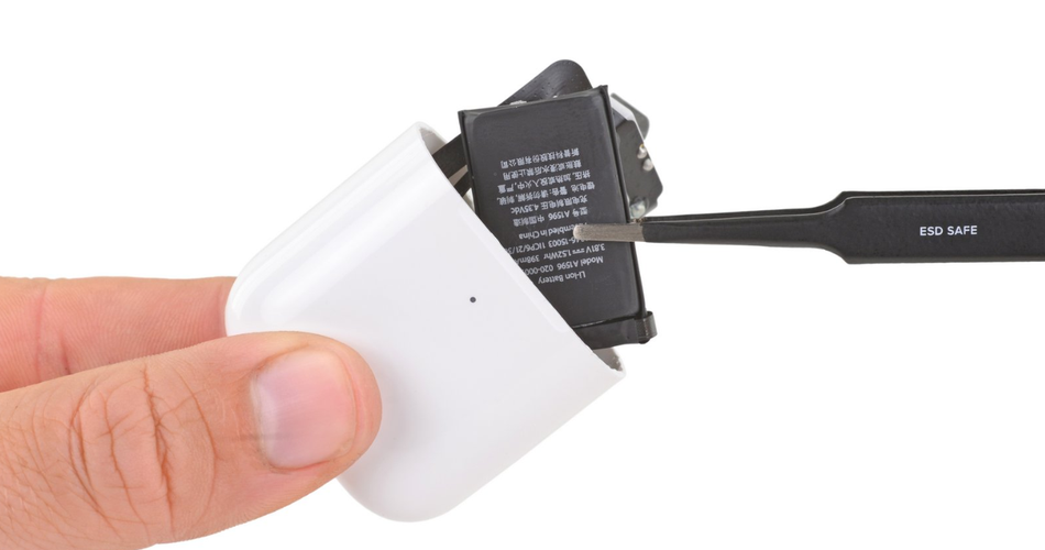 "Mổ bụng" Apple AirPods 2: "Hỏng là khỏi sửa", dung lượng pin như AirPods đời đầu