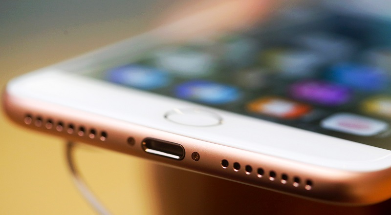 Apple sẽ thay thế cổng Lightning bằng 1 loại cổng mới, chống nước, chống bụi tốt hơn?