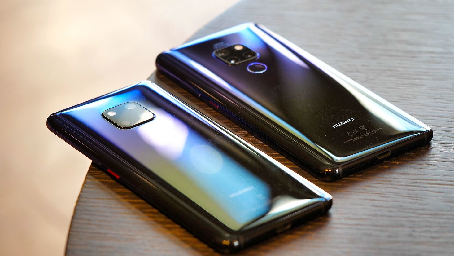 Doanh số Huawei Mate 20 phá kỷ lục của dòng Mate 10 và P20