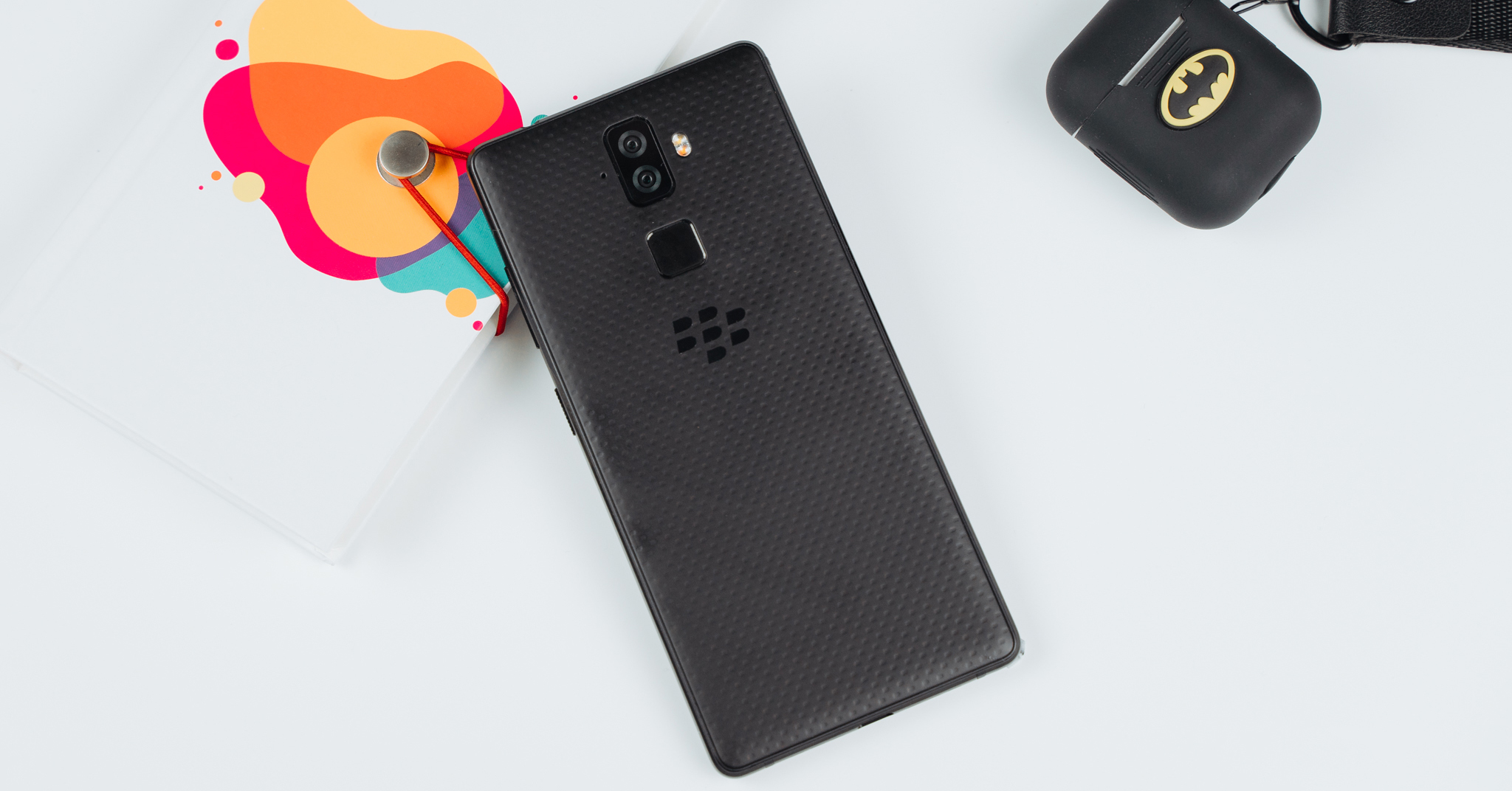 Trải nghiệm BlackBerry Evolve: Sang trọng, bảo mật… nhưng không dành cho số đông