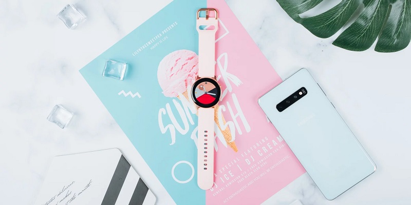 Đánh giá Samsung Galaxy Watch Active: Theo dõi tập luyện và giấc ngủ với thời lượng pin 2 ngày