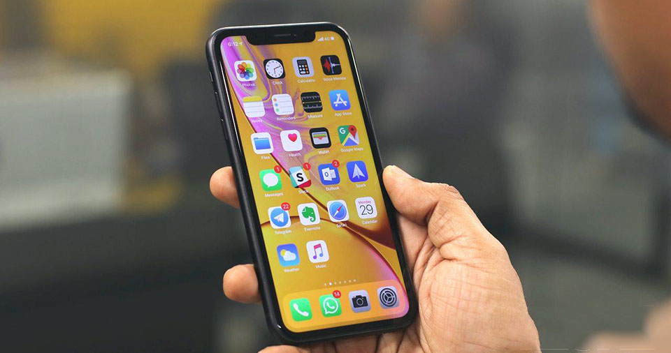 Báo cáo: iPhone XR 2019 sẽ có camera sau kép, xuất xưởng với bộ sạc USB-C 18W Báo cáo: iPhone XR 2019 sẽ có camera sau kép, xuất xưởng với bộ sạc USB-C 18W