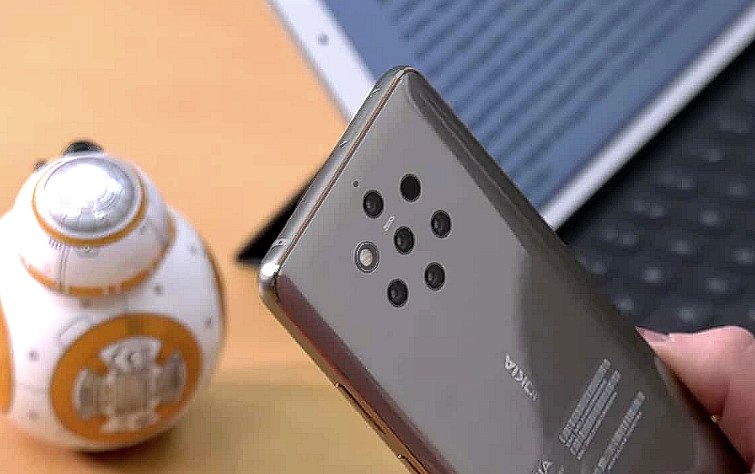 Đây là Nokia 9 PureView phiên bản màu xám bạc, không được ra mắt