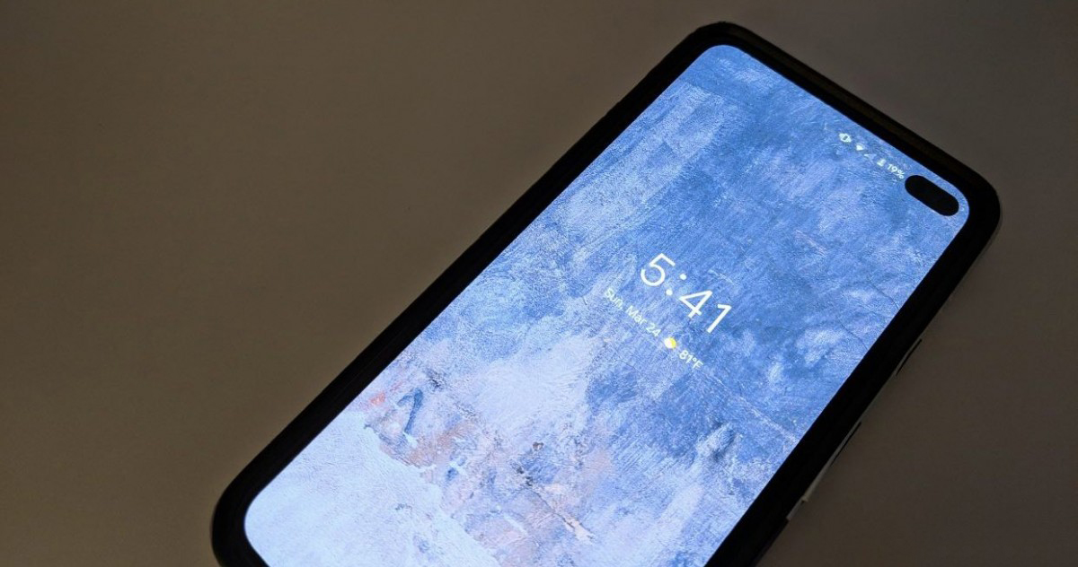 Google Pixel 4 lộ ảnh thực tế, xác nhận có màn hình “đục lỗ”, viền bezel mỏng hơn