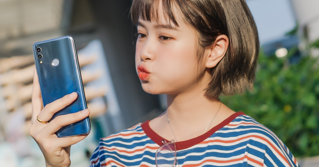 Xả hàng Honor, ưu đãi khủng lên đến 2 triệu, tặng thêm nhiều quà hấp dẫn!