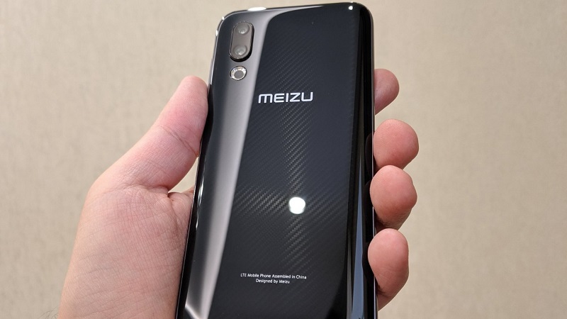 Meizu 16s Pro dùng chip Snapdragon 855+ và có một chi tiết thiết kế khá đặc biệt