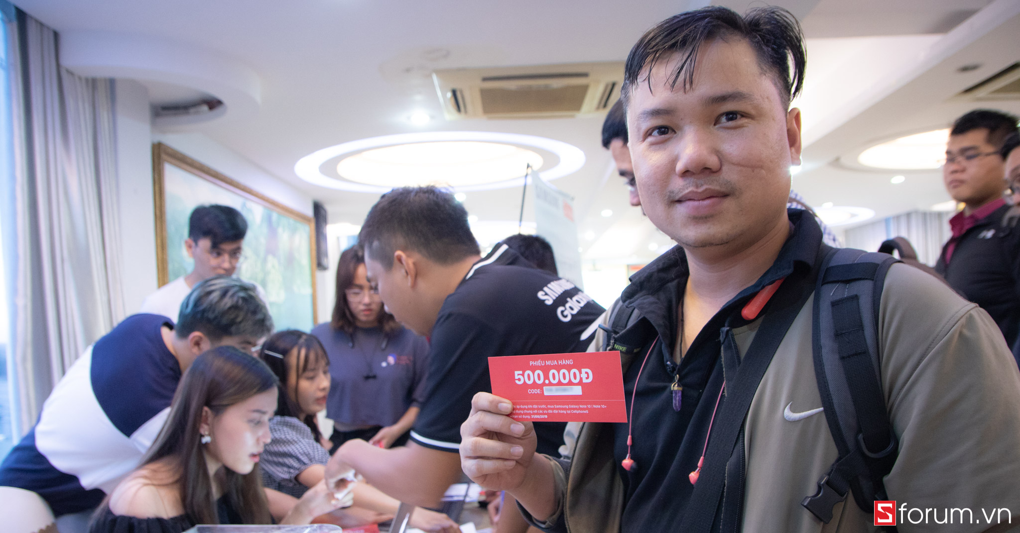 CellphoneS cùng Schannel tổ chức offline trải nghiệm Galaxy Note 10/Note 10+ với nhiều quà tặng bất ngờ, hấp dẫn