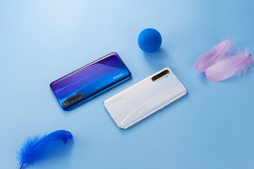Cận cảnh Realme X2 với hai tuỳ chọn màu sắc, Snapdragon 730G, camera 64MP giá chỉ 5.2 triệu
