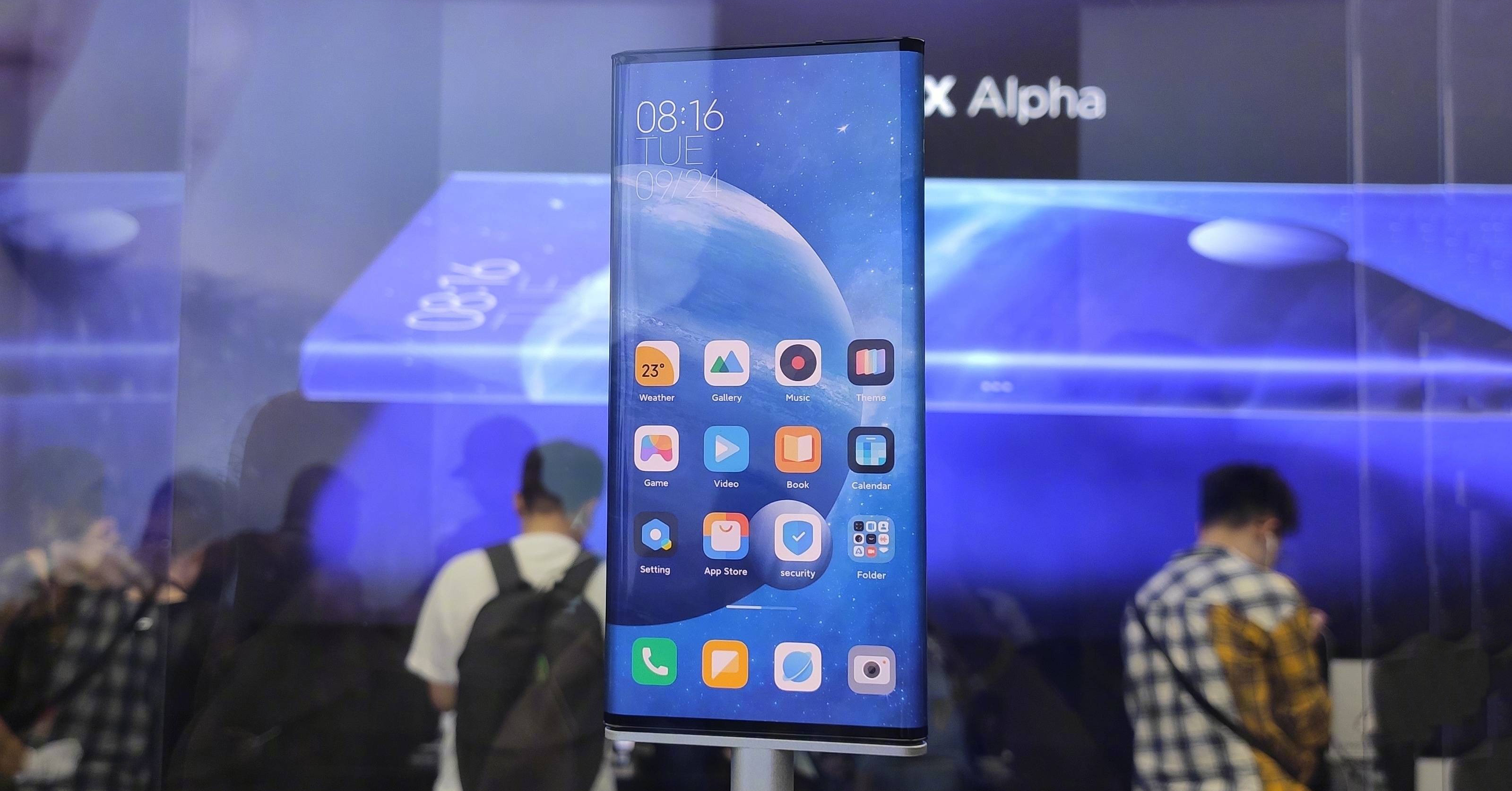 Cận cảnh Xiaomi Mi MIX Alpha: Flagship tới từ tương lai