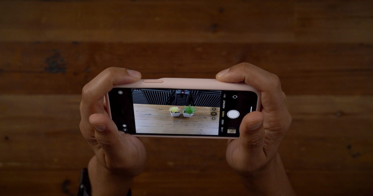 Apple mua lại một "start up" về nhiếp ảnh di động tại Anh, iPhone trong tương lai sẽ chụp ảnh rất "bá"?