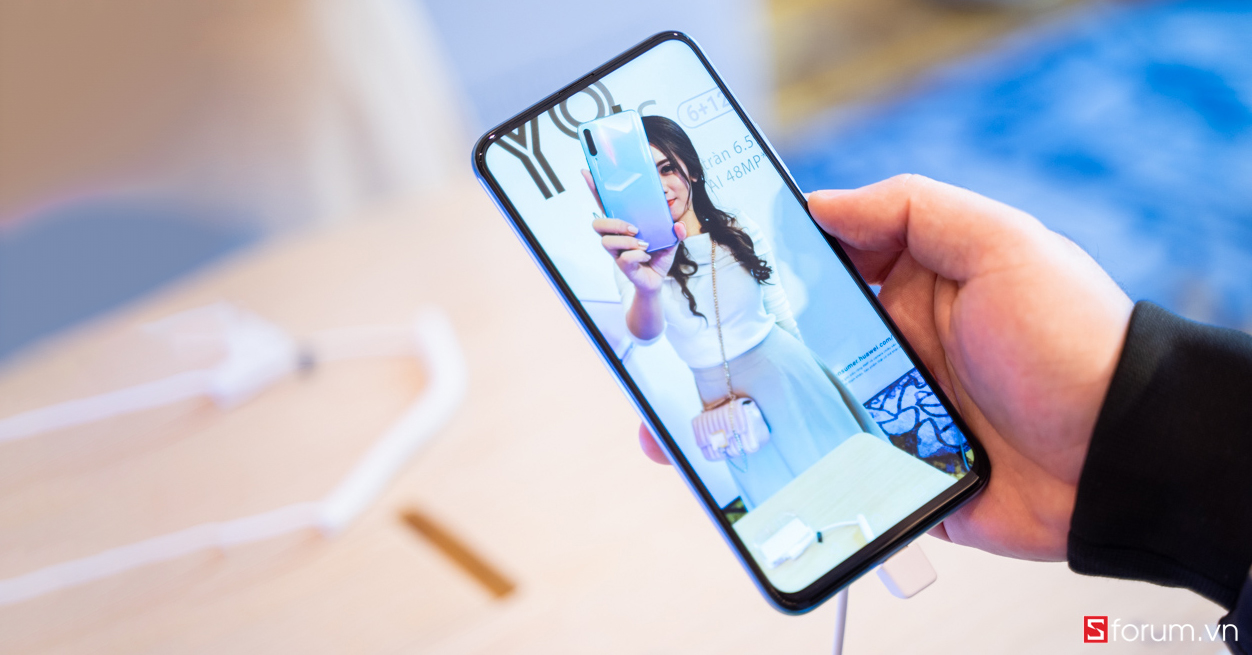 Nhanh tay đặt trước Huawei Y9s nhận ngay ưu đãi, giảm 500,000đ từ CellphoneS