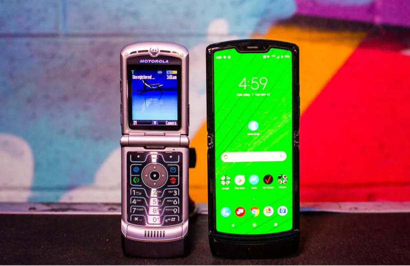 Bật mí về màn hình gập đôi không nếp gấp của Motorola Razr