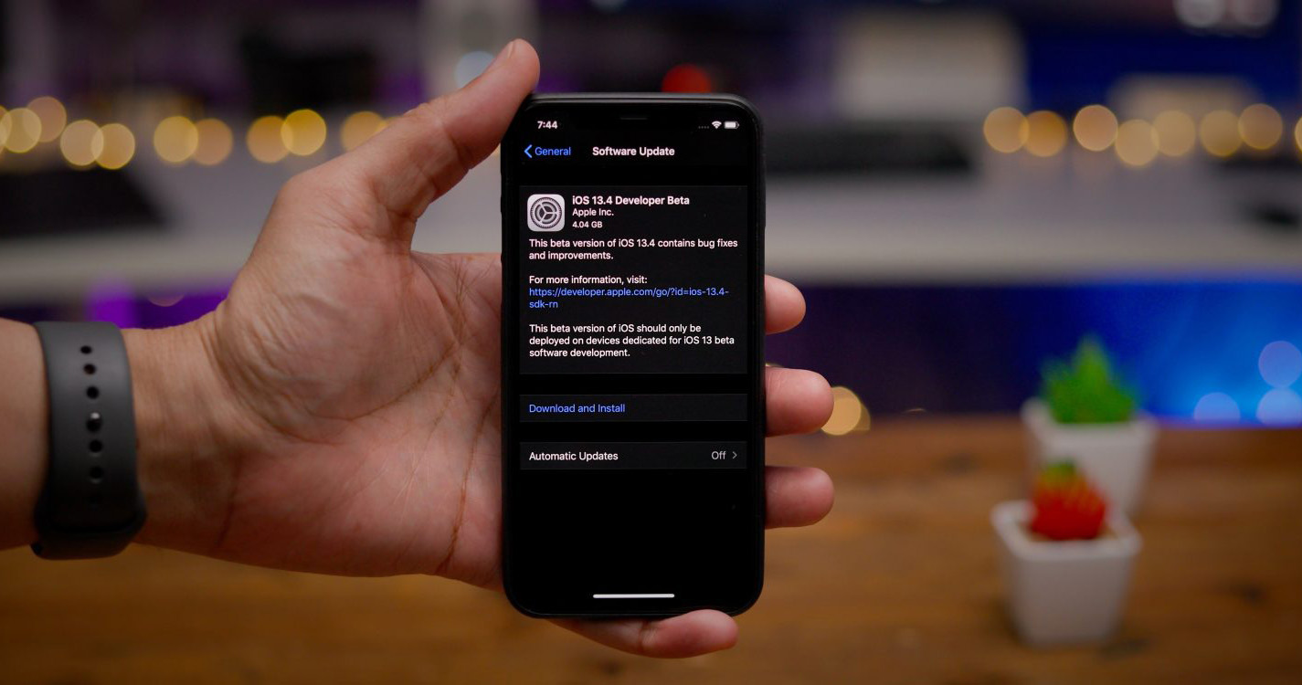 Khi nào Apple phát hành bản cập nhật iOS 13.4 chính thức?