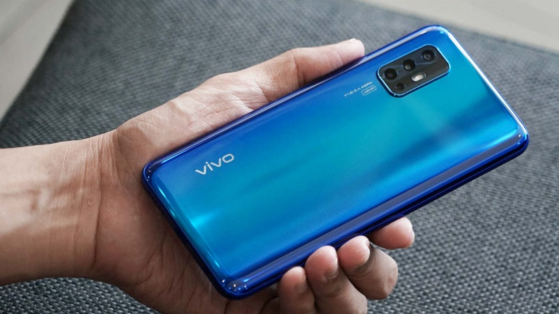 Vivo V19 lộ ảnh thực tế kèm cấu hình trước ngày ra mắt: 4 camera sau, dùng chip Snapdragon 712