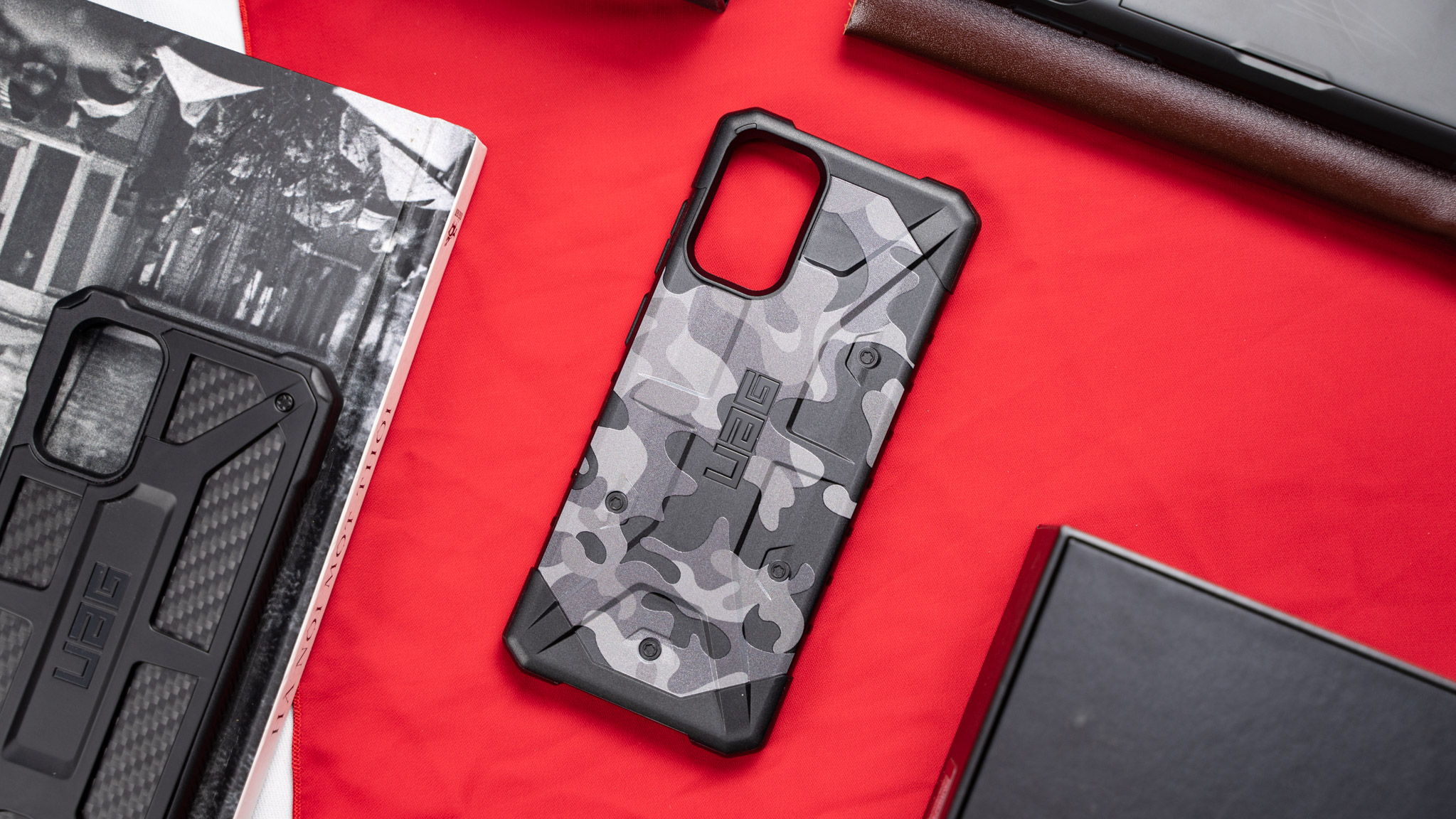 Ốp lưng tặng kèm Galaxy S20 series quá nhàm chán? Đây là những gợi ý khác dành cho bạn Ốp lưng tặng kèm Galaxy S20 series quá nhàm chán? Đây là những gợi ý khác dành cho bạn