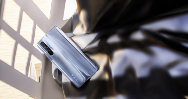 Realme X50 Pro Player ra mắt: Màn hình 90Hz, chip SD865, sạc nhanh 65W, giá chỉ từ 9.8 triệu đồng Realme X50 Pro Player ra mắt: Màn hình 90Hz, chip SD865, sạc nhanh 65W, giá chỉ từ 9.8 triệu đồng