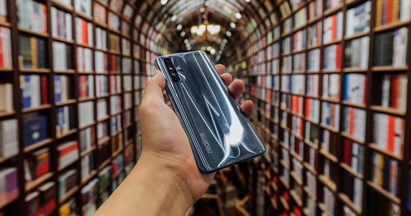 Realme sắp sửa ra mắt một chiếc flagship hỗ trợ 5G, sạc nhanh 65W, Fan gom lúa dần đi là vừa!!!