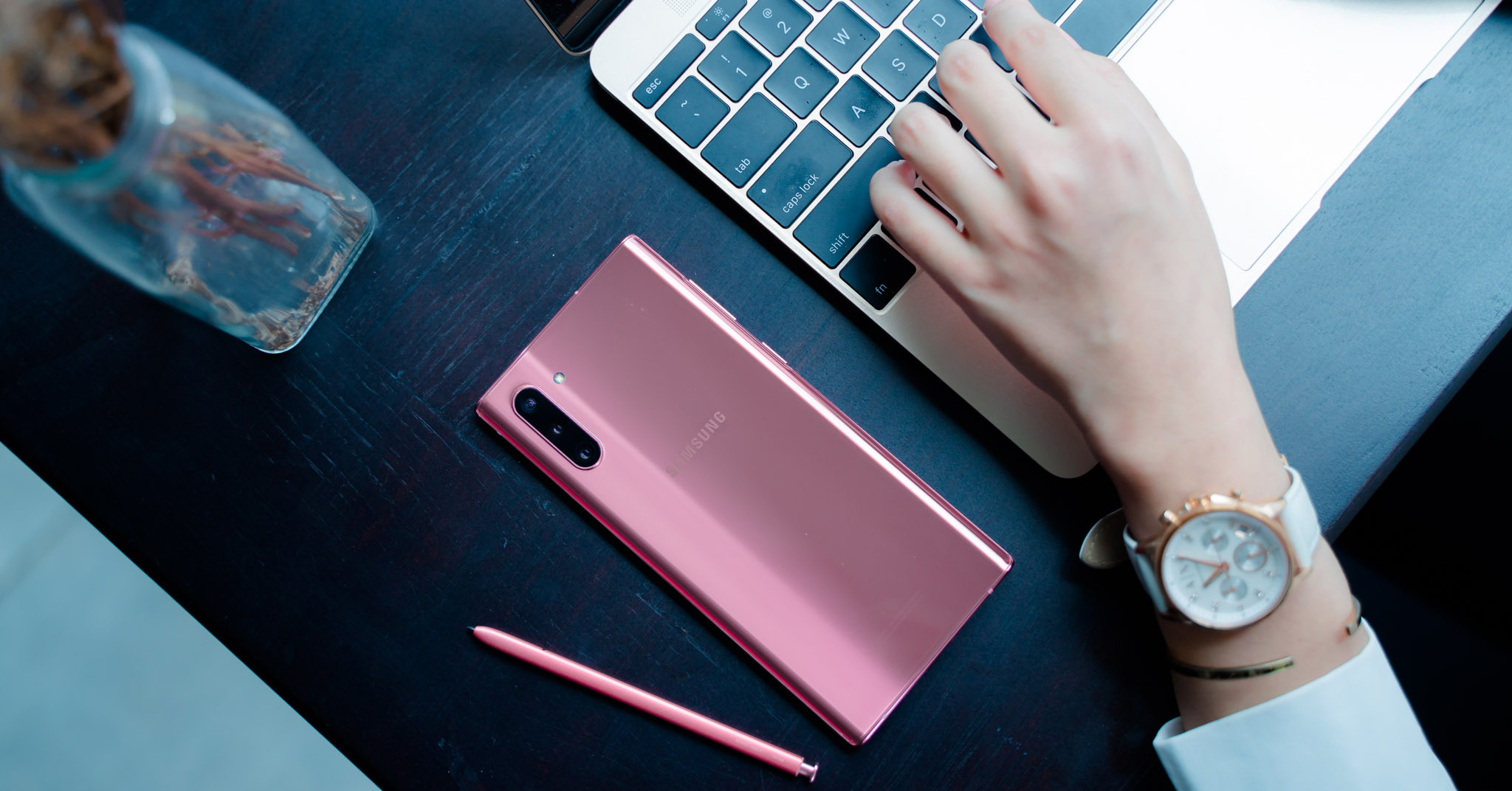 Chưa đến 13 triệu, Galaxy Note 10 là lựa chọn không thể tuyệt vời hơn