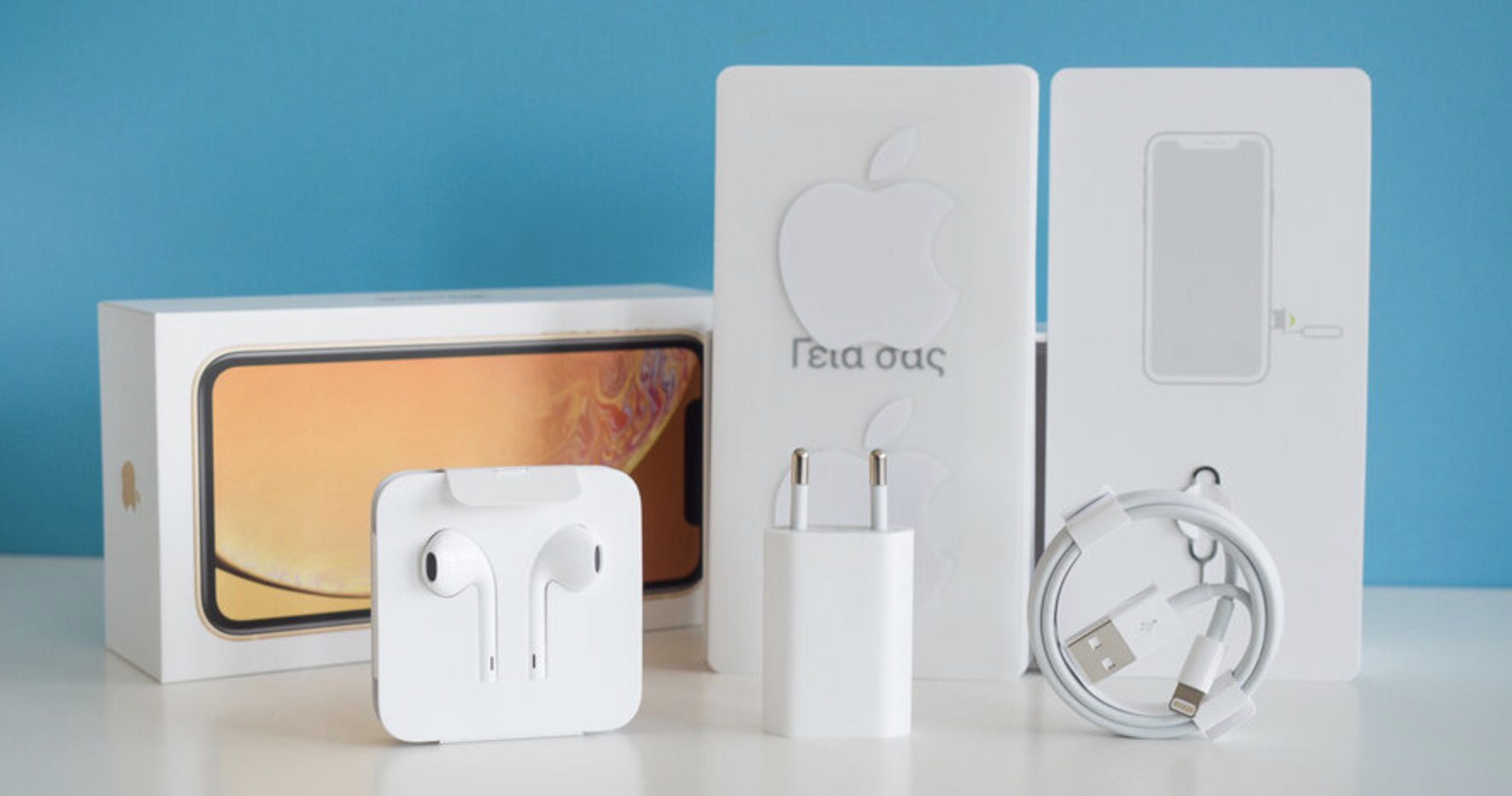 Thêm nguồn tin khẳng định iPhone 12 series sẽ không được tặng kèm củ sạc và tai nghe EarPods