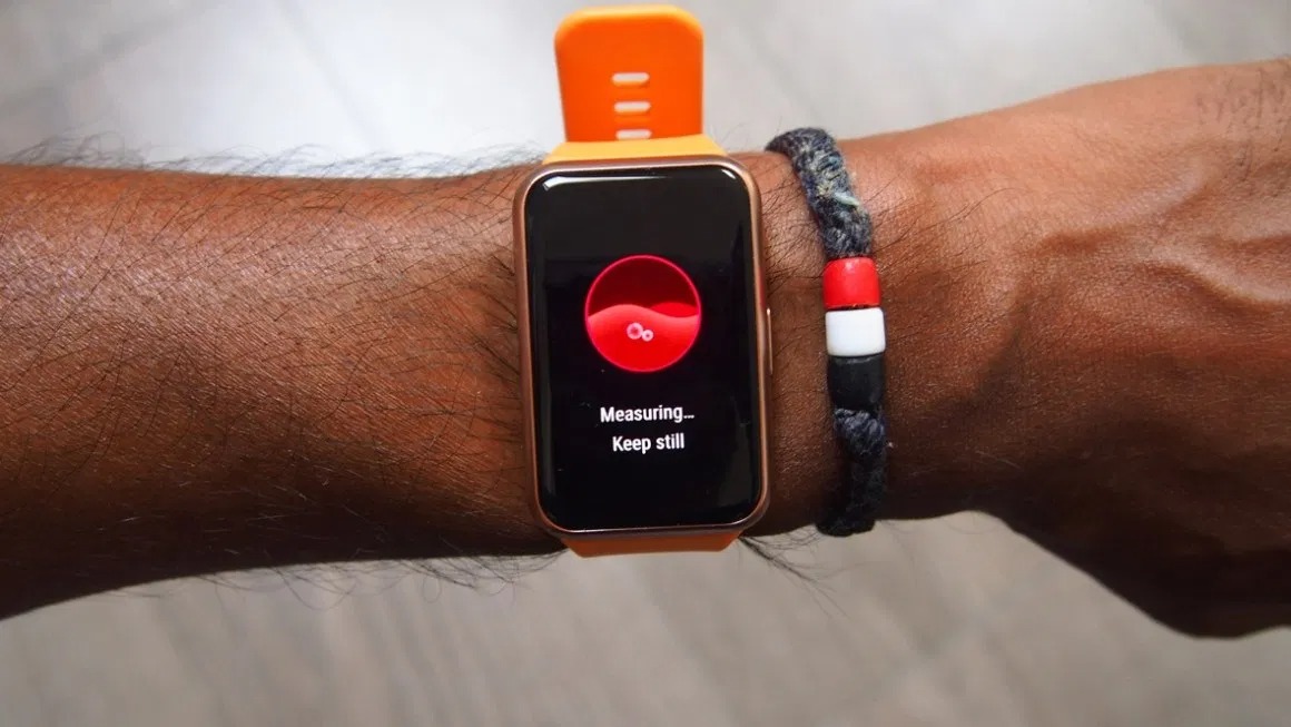 Huawei ra mắt đồng hồ thông minh Huawei Watch Fit tại thị trường Việt Nam với giá hơn 3 triệu đồng, pin trâu, hỗ trợ nhiều tính năng